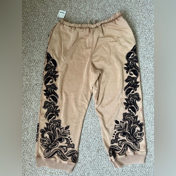 SOLD - Picture 5 of 11